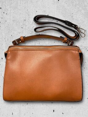 Women's Tan Crossbody Bag